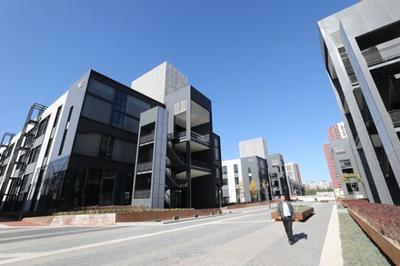 海淀區(qū)舊天壇家具廠華麗轉身，智能辦公新地標“金隅·智造工廠”崛起